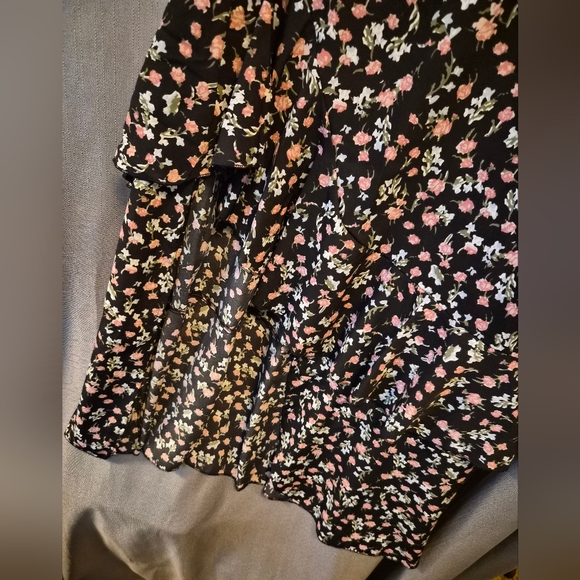 Black Floral Ruffled Maxi Skirt - Women Small - Picture 4 of 8